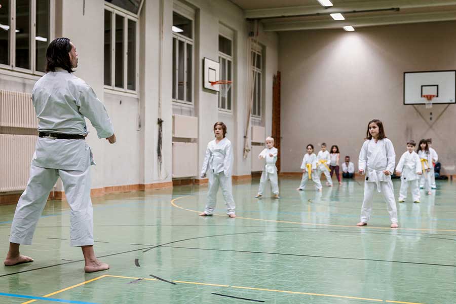 Karate Training Kinder Bümpliz